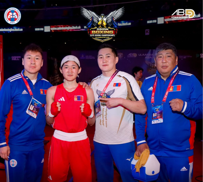 Э.Номундарь Азийн аваргыг мөнгөн медальтайгаар өндөрлүүллээ